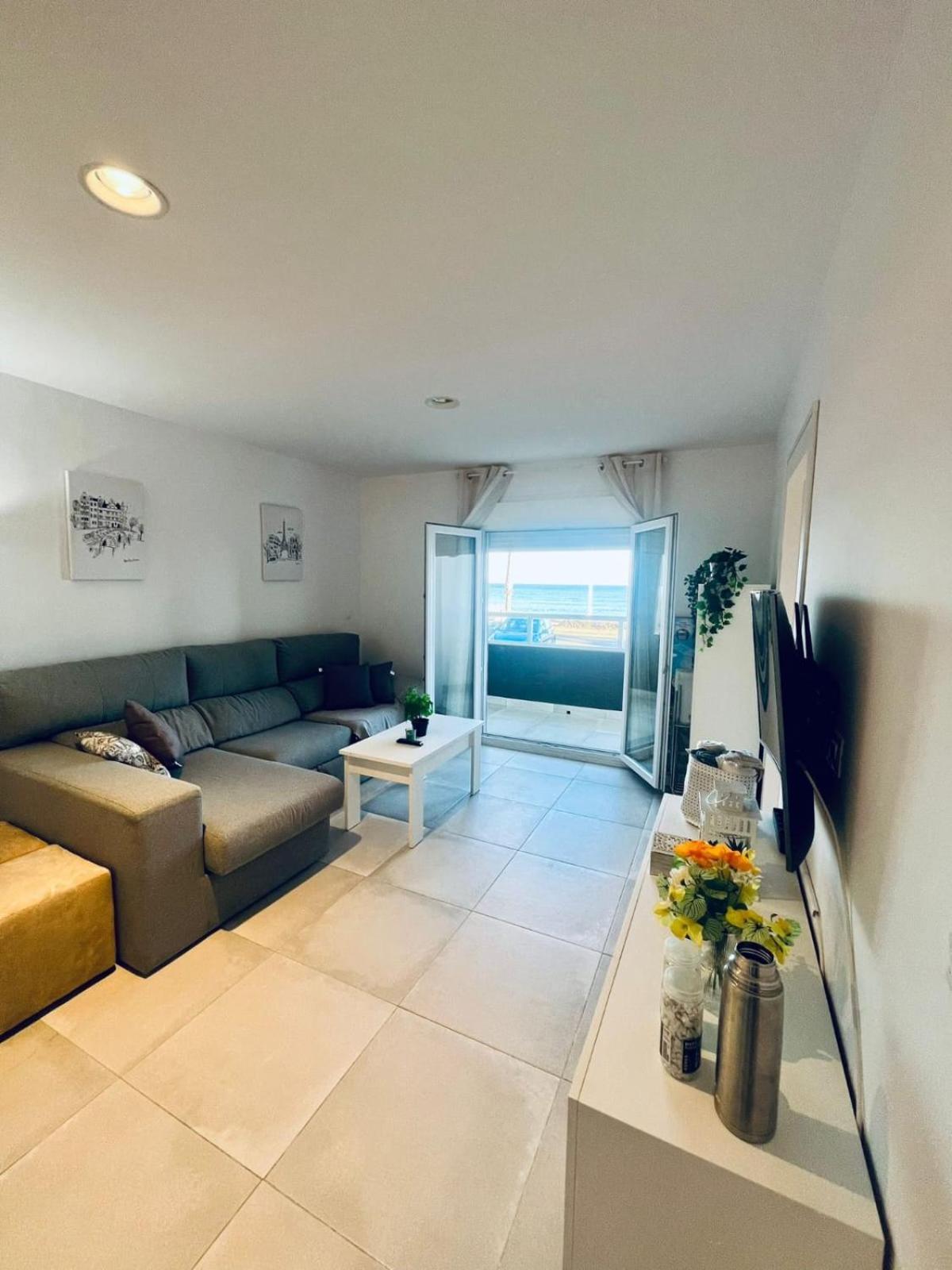 Appartement 1º Linea De Playa 3